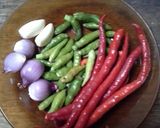 Foto langkah ke 1 dari resep Tumis Kangkung Udang Rebon Pedas.
