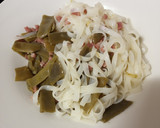 Foto del paso 2 de la receta: Noodles de arroz salteados con judías verdes y jamón