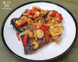 Foto langkah ke 5 dari resep Patin Siram Bawang.