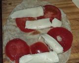 Foto del paso 3 de la receta: Quesadilla de queso y tomate