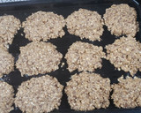 Foto del paso 2 de la receta: Galletas integrales de avena, coco y miel