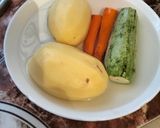 صورة لخطوة 1 من وصفة كسكسي بالدجاج والخضار