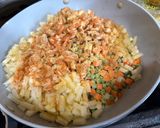 A picture of step 1 of Tuna Empanada.