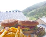 Foto del paso 12 de la receta: Hamburguesas de soja texturizada con patatas fritas