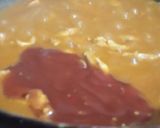 A picture of step 4 of Chicken jalferazi with egg rice.