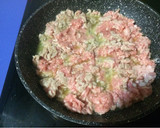 Foto del paso 1 de la receta: Fajitas rellenas de carne picada y pimiento