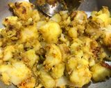 मट्ठे के आलू (mathe ke aloo recipe in hindi) रेसिपी चरण 7 फोटो