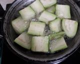 รูปขั้นตอนการทำที่ 1 ของ มะเขือยาวราดซอสเต้าเจี้ยว🥕🥒🍆