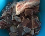 A picture of step 1 of Beef Yakhni Pulao.
