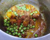 A picture of step 6 of Matar aloo sabji.