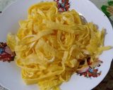 Foto langkah ke 5 dari resep Nasi Kuning Rice cooker + Lauk.
