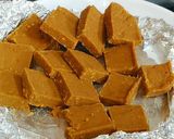 A picture of step 4 of Gud papdi (wheat jaggery dry fruit barfi).
