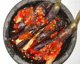 Foto langkah ke 5 dari resep Sambal terong kukus.
