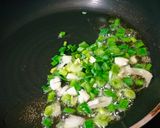 હક્કા નૂડલ્સ (Hakka Noodles Recipe in Gujarati) રેસીપી સ્ટેપ2ફોટો