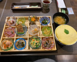 A picture of step 4 of Japanese Egg Rice.