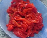 Foto del paso 2 de la receta: Salchichas de pollo Recius con pimientos asados. Bychusmi