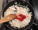 A picture of step 7 of Omurice ~Japanese Style Rice Omelette~.