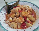 Foto langkah ke 5 dari resep Cumi dan tempe asam manis pedas.