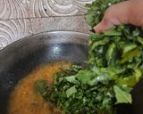 पालक मुग डाळ भाजी (palak moong daal bhaji recipe in marathi) रेसिपी स्टेप 3 फोटो