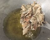 Foto langkah ke 4 dari resep Kulit udang goreng kriuk.