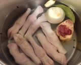 Foto del paso 3 de la receta Manitas de cordero en salsa picante