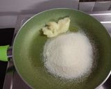 A picture of step 1 of Suji ka halwa.