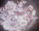 Foto del paso 1 de la receta Calamares en salsa verde
