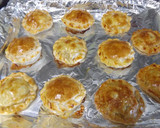 Foto del paso 2 de la receta: Pastelitos de pollo asado y queso