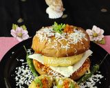 A picture of step 7 of Cheese Stuffed Vada Pav Burger.