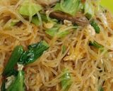 Foto langkah ke 5 dari resep Bihun goreng sederhana.