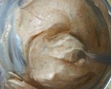 A picture of step 2 of Tandoori mayonnaise sandwich.