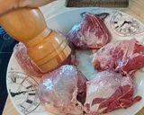 Foto del paso 1 de la receta: Lentejas con carrilleras de cerdo
