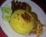 Foto langkah ke 6 dari resep Nasi Kuning simple, enak dan praktis.
