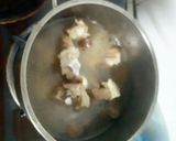 Hình bước làm 2 của món Canh móng giò nấu rau củ