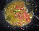 Foto langkah ke 4 dari resep Ikan mata gede masak bumbu.