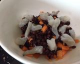 รูปขั้นตอนการทำที่ 1 ของ 🥚….ไข่ตุ๋นเด้งๆ….ใส่🍚 ข้าว 🥕แครอท 🍤 และกุ้งสับ ❤️