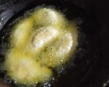 A picture of step 7 of Sooji Dry fruits Gujhiya Mawa Gughra Rava Karanji.
