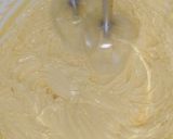 Foto langkah ke 2 dari resep 49.Butter Cream Untuk Olesan Roti.