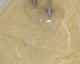 Foto langkah ke 2 dari resep 49.Butter Cream Untuk Olesan Roti.