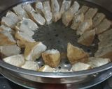 Foto langkah ke 6 dari resep Tahu bakso ayam.