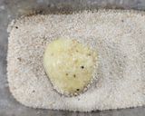 Foto del paso 6 de la receta: 🧀💣Bombas de papa al roquefort 💣🧀
