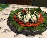 Une image de l'étape 9 de Salade de céleri branche aux tomates,mozzarella di buffala et persil.