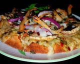 A picture of step 5 of Mike's White Garlic Pizza.