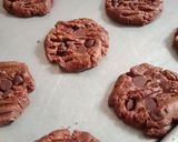 Foto langkah ke 4 dari resep Coklat chips cookies 😃.