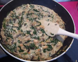 Foto del paso 6 de la receta: Crepes saborizados rellenos espinacas champiñones y gambas