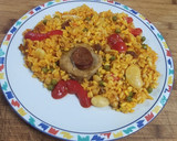 Foto del paso 6 de la receta: Arroz con solomillo de cerdo, chorizo y verduritas.🍚🐖🫑🍅🥕