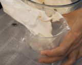 A picture of step 3 of Italian classic tiramisu.