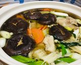 Foto del paso 3 de la receta: Japanese (nabe) Sopa de Muchos Sabores🍲😋