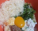 Foto langkah ke 1 dari resep #202 Bola-bola singkong keju.
