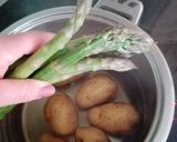 Foto del paso 5 de la receta: Ensalada César de espárragos y patatas con mayonesa de anchoas